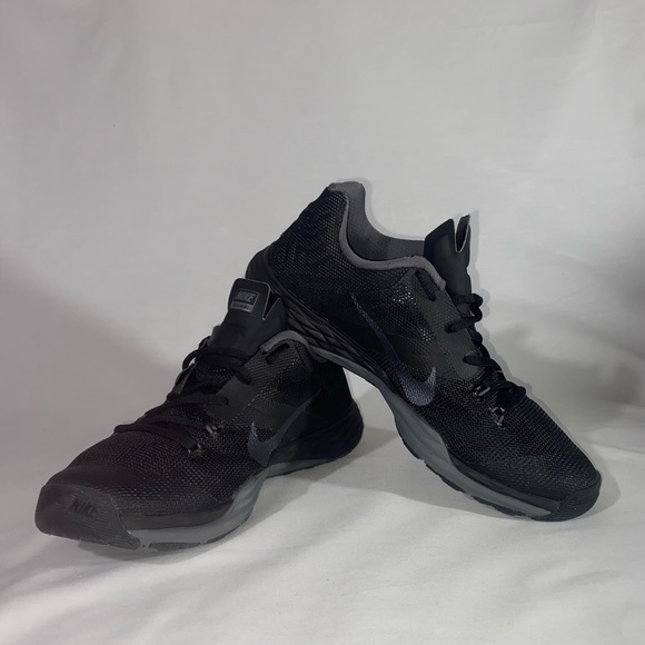 nike training dual fusion